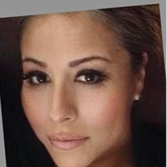 Meet your Posher, Myrna - Picture 1 of 1